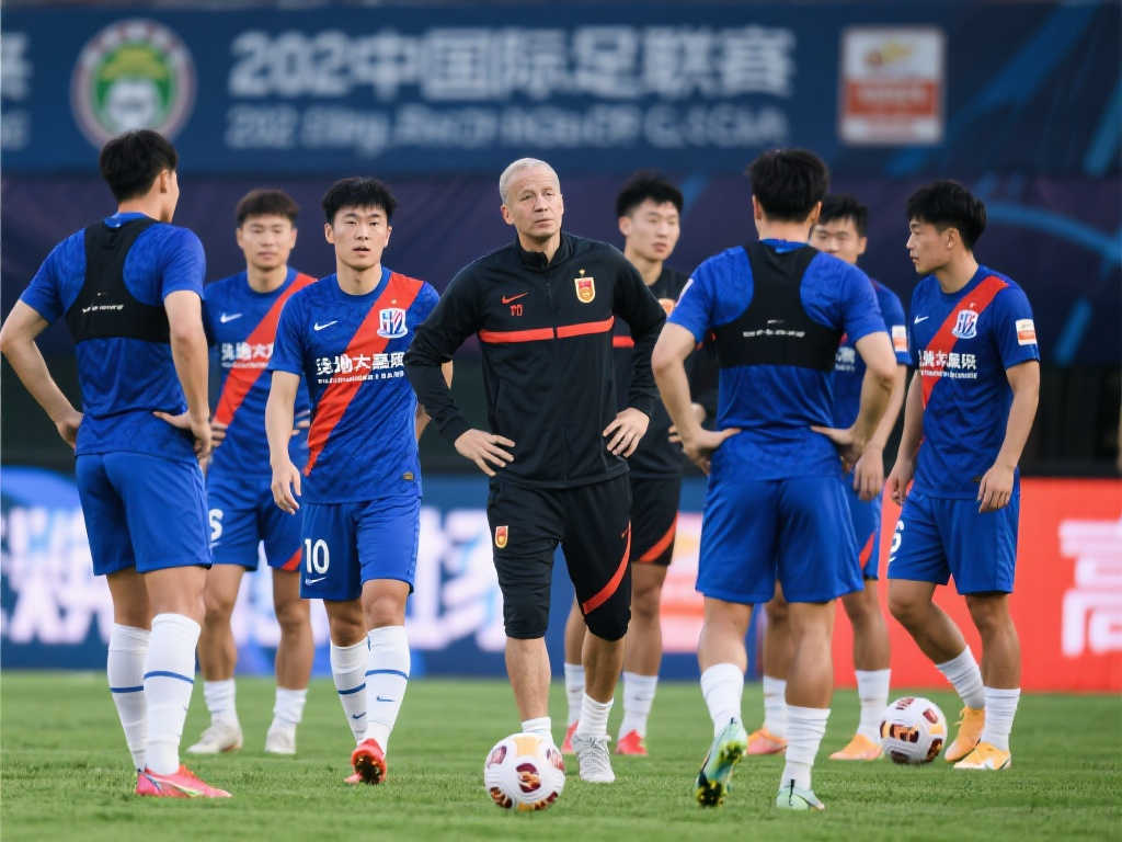 贴身逼抢时 贴身逼抢时