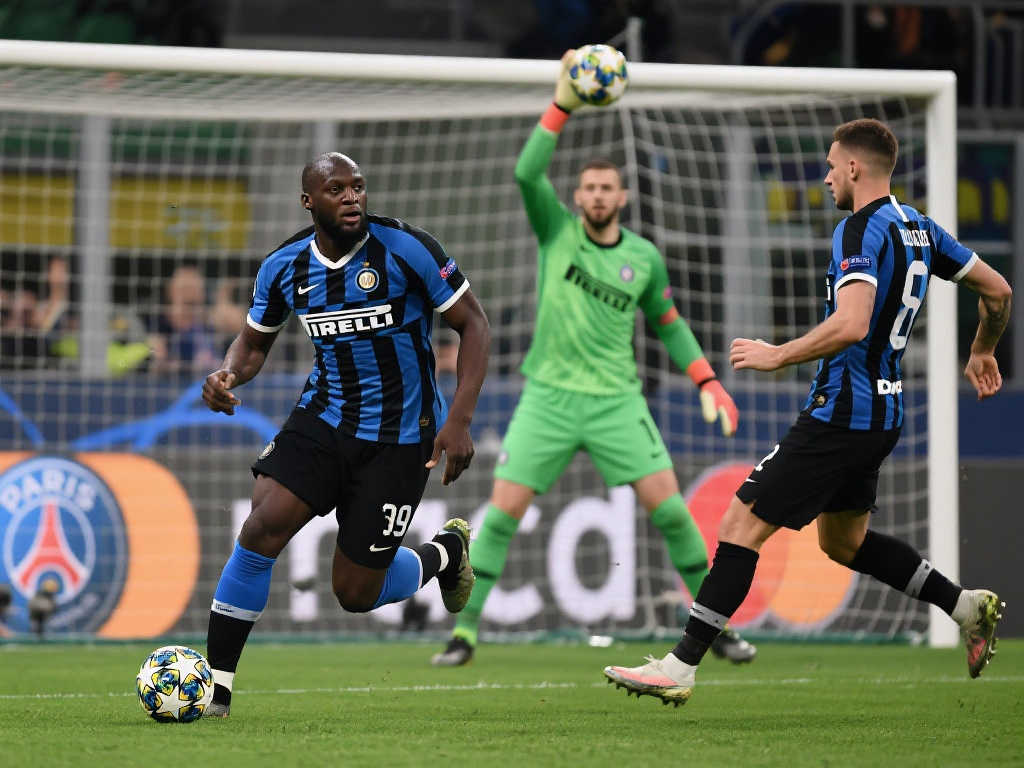 不仅是对他 不仅是对他